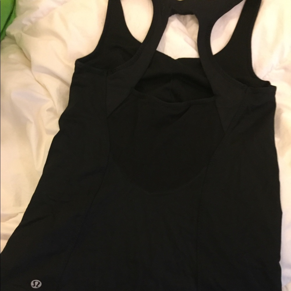 Lululemon tank